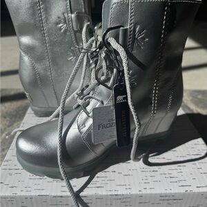 Sorel Women's Shiny Silver Winter Boots
